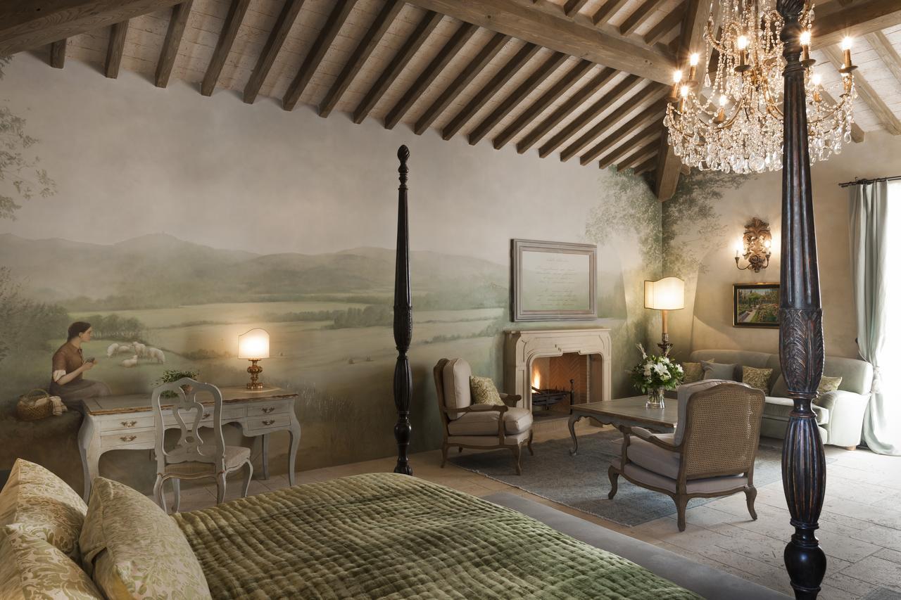 Borgo Santo Pietro Hotel Chiusdino Eksteriør billede