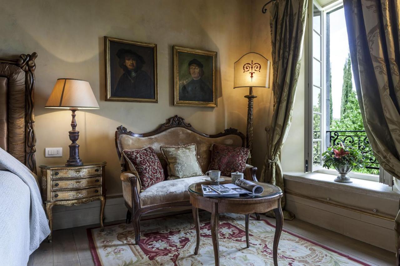 Borgo Santo Pietro Hotel Chiusdino Eksteriør billede